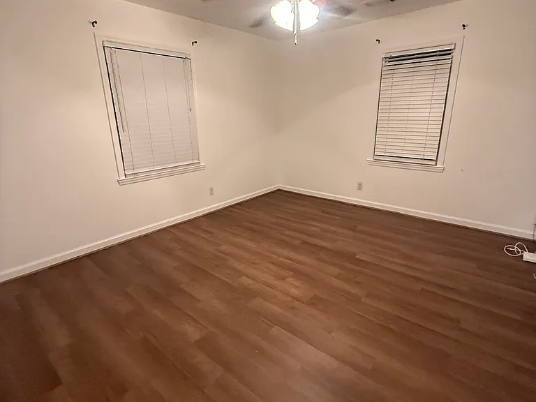 883 N Railroad Ave #883 — Photo 14