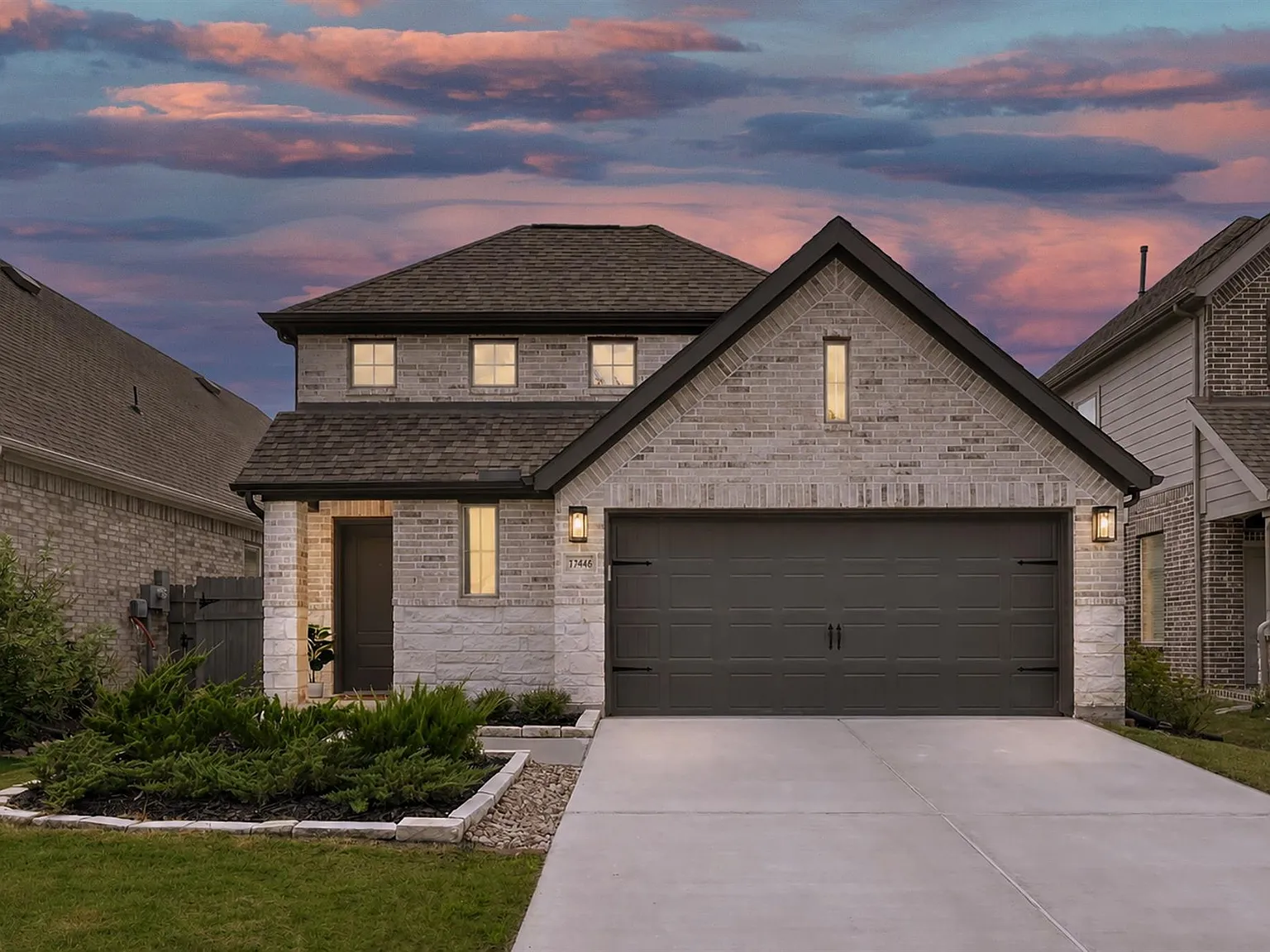 4 bed, 3.0 bath, 1860 sqft, $2,350 — Photo 1