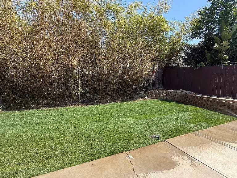 9712 Saint George St — Photo 58