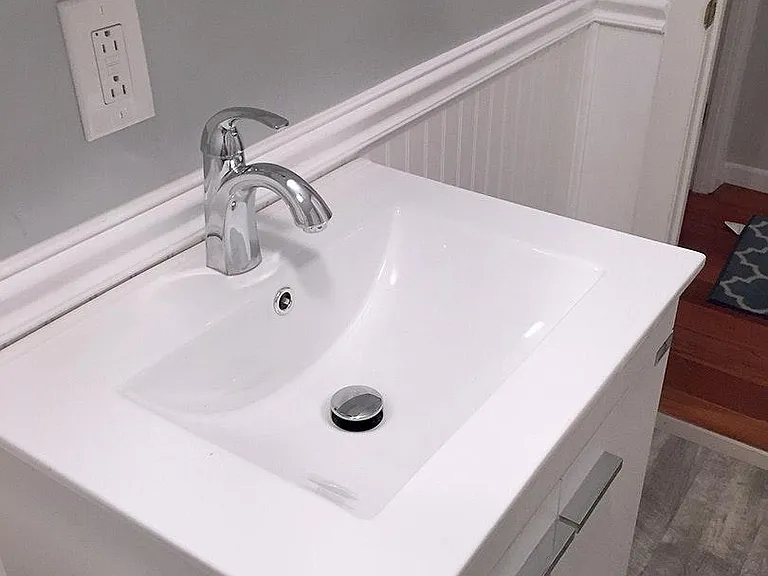 porcelain sink