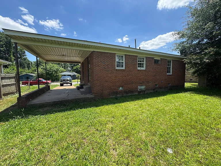 3554 Venable Rd — Photo 17