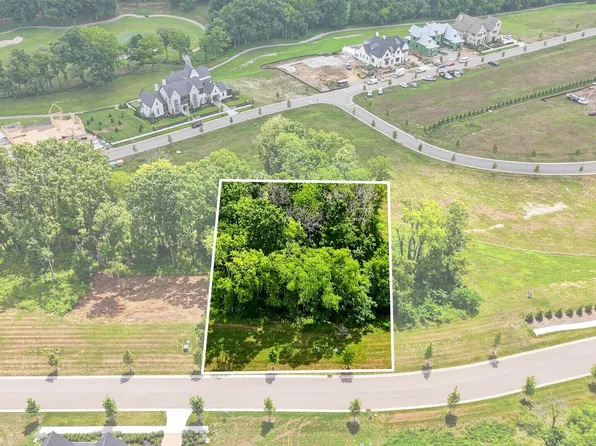 8514 Blanton Ct #16046, College Grove, TN 37046