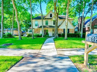 1602 Morton League Rd, Richmond, TX 77406