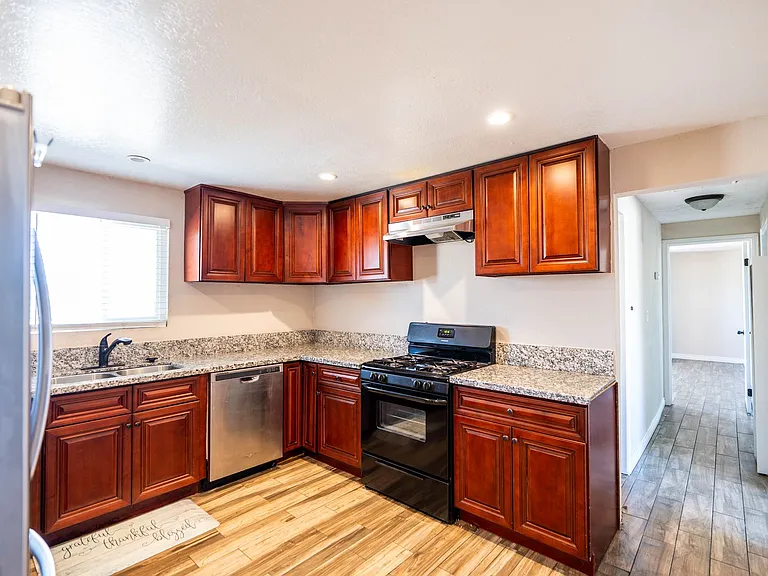 16021 Wichita Rd — Photo 13