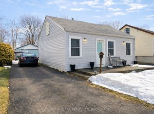 60 Dunkirk Rd, Welland, ON L3B 2N6