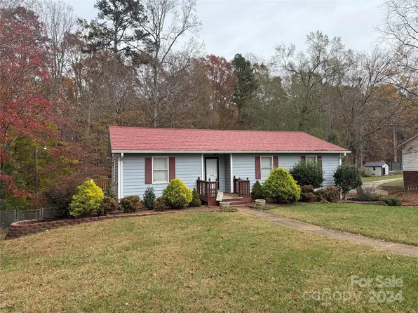 1134 Jennifer Ln, Cherryville, NC 28021