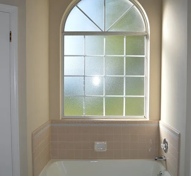 6828 NW Crestwood Dr — Photo 8