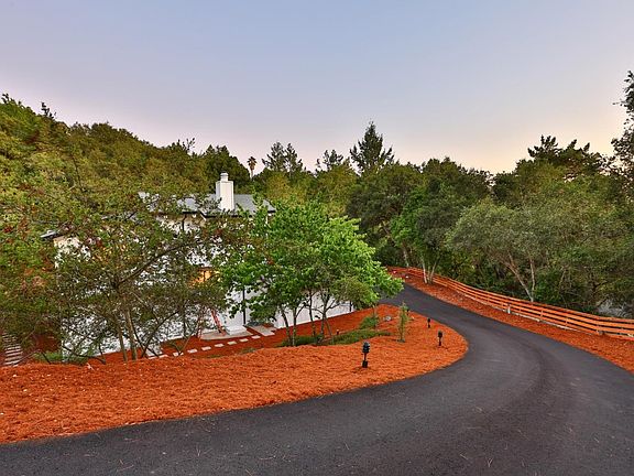 5th image of 211 El Carlo Dr