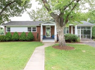 1290 Kenwood Ln, Charlottesville, VA