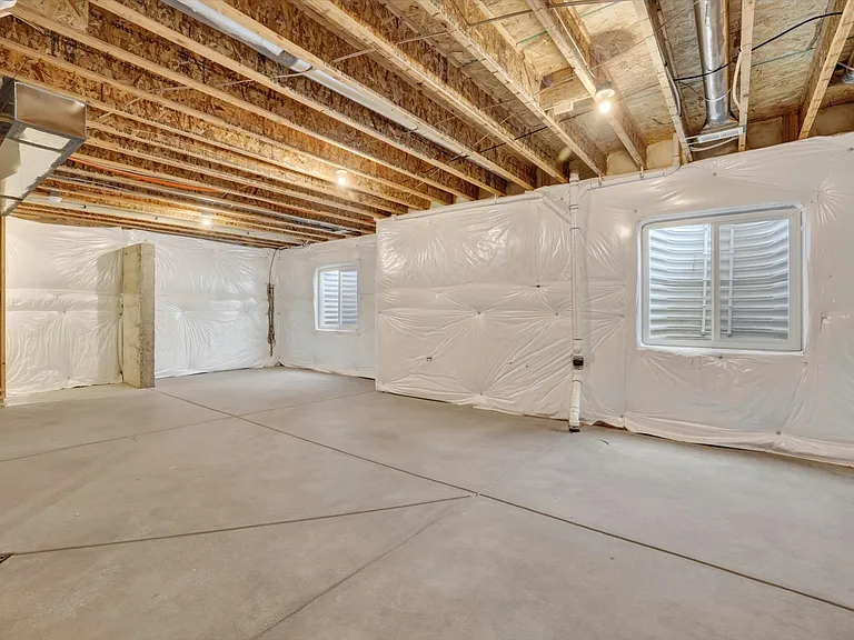 10967 Olathe St — Photo 23