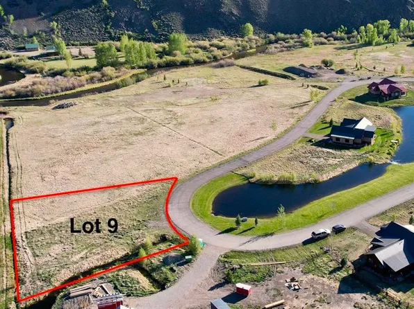 242 Tomichi Creek Loop, Gunnison, CO 81230