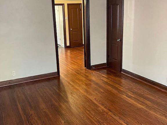 2nd image of 3746 Dunnica Ave #3746B