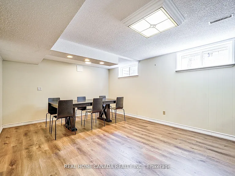 82 Arkendo Dr — Photo 26
