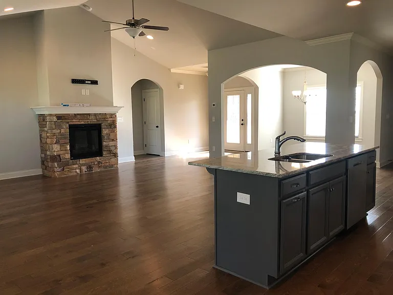 166 Staffordshire Dr — Photo 11