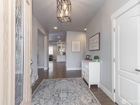 2nd image of 9409 9th Avenue Ct E