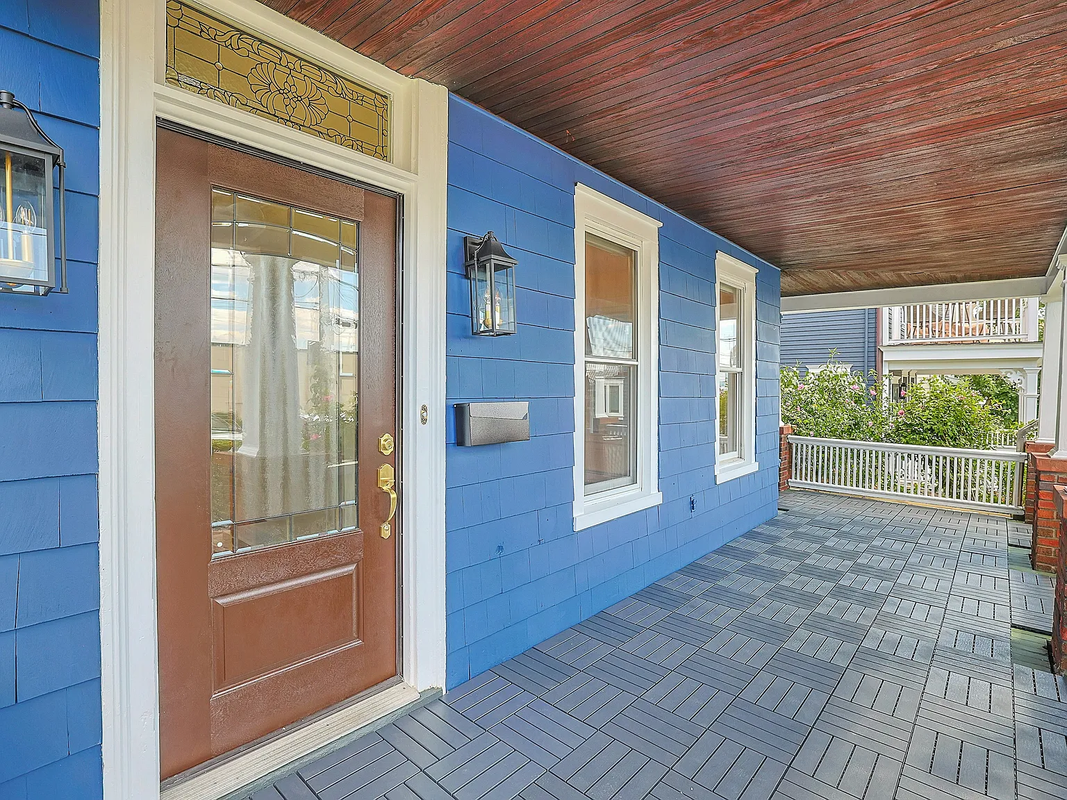 3 bed, 1600 sqft, $5,995 — Photo 4