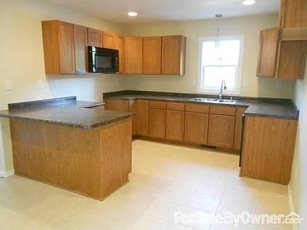 Kitchen
						:
						All new kitchen cabinets