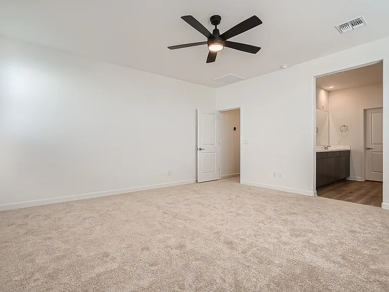 15550 S 181st Ln — Photo 5