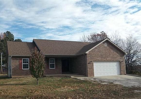2nd image of 21735 Ruby Rd