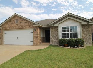 11505 SW 24th St, Yukon, OK 73099