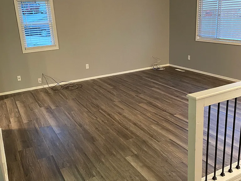 243 W Florence Ave — Photo 2