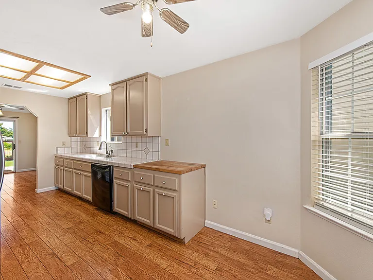 7337 Little Acorn Way — Photo 20