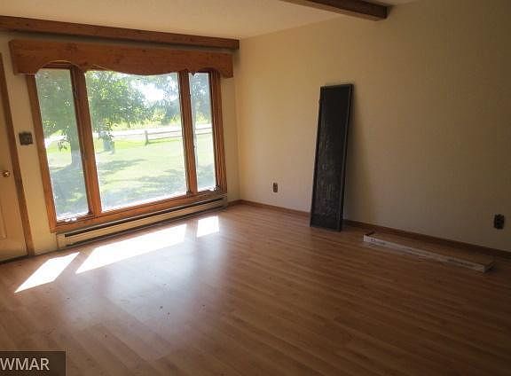 3rd image of 37123 Lakeview Dr