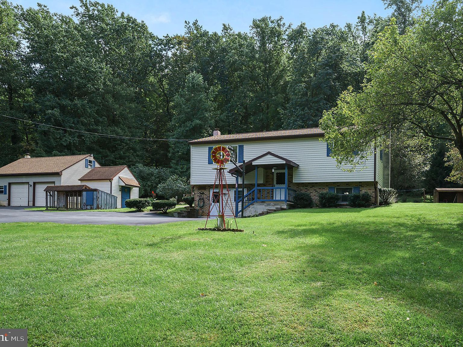 900 Mountain Spring Rd, Blandon, PA 19510 Zillow