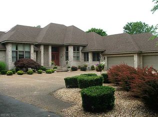 11 Hilltop Ct, Toano, VA 23168