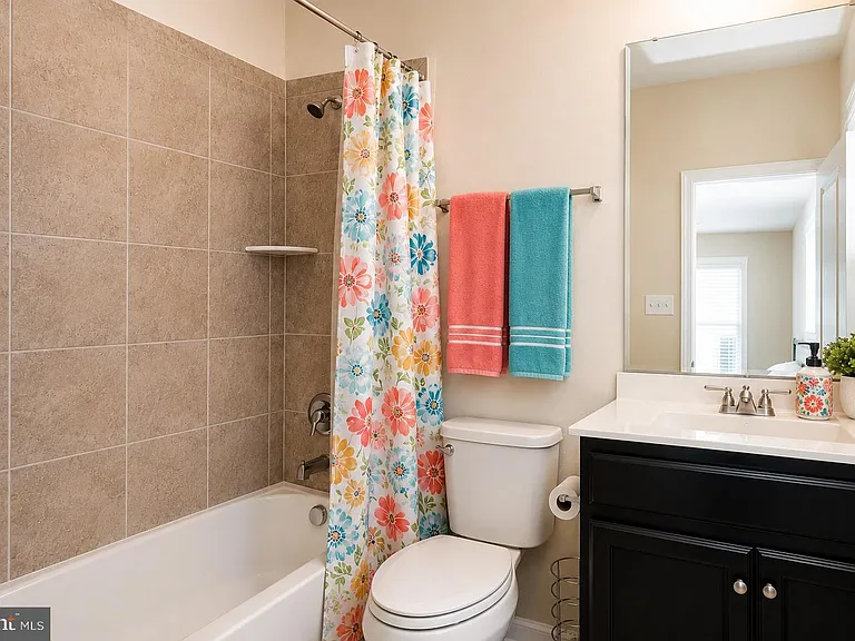 9203 Rice Ave — Photo 42