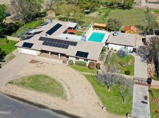 814 E Harwell Rd, Gilbert, AZ 85234