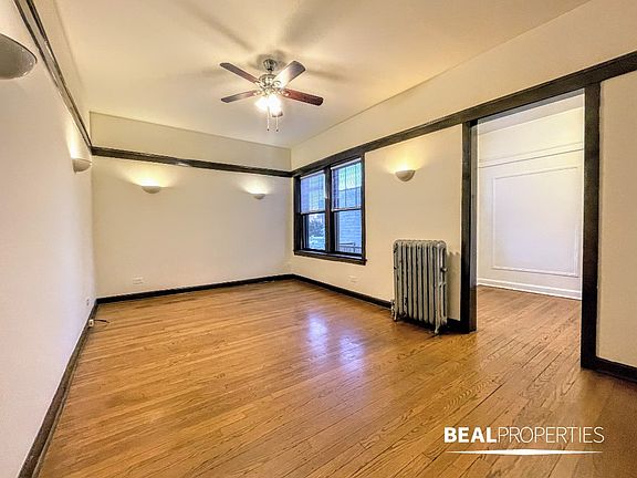 2nd image of 816 W Waveland Ave APT 29