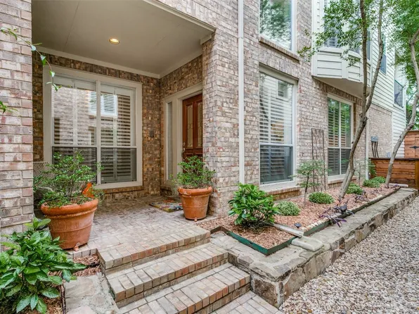 3951 Cole Ave, Dallas, TX 75204