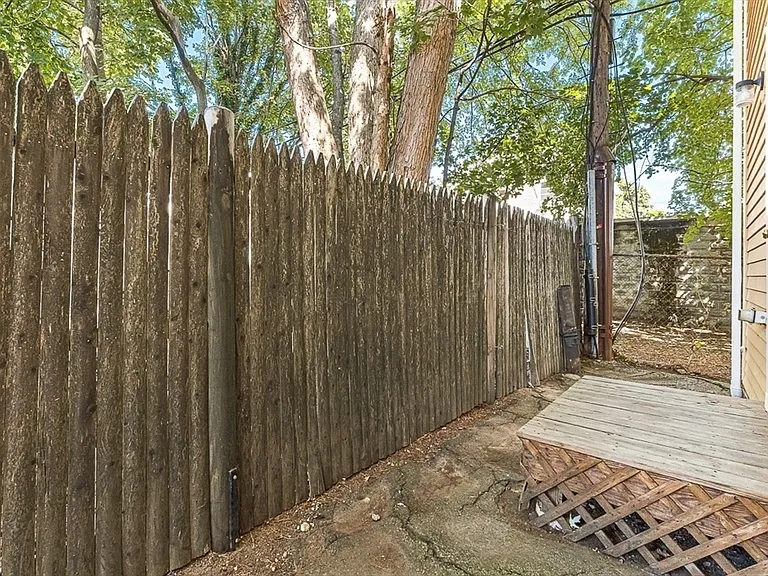 749 Somerville Ave #1 — Photo 13
