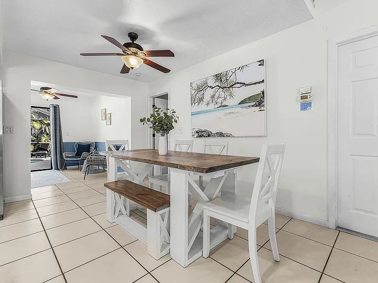 2541 SW 38th Ter — Photo 16