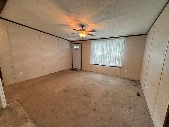 4th image of 287 Birchwood Park
