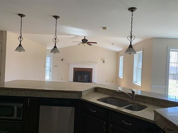 5th image of 65 Civill Ave