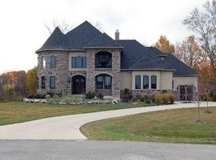 2363 Shepherd Ct, Powell, OH 43065