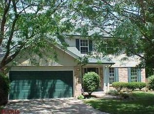 950 Guildford Ct, Saint Charles, MO