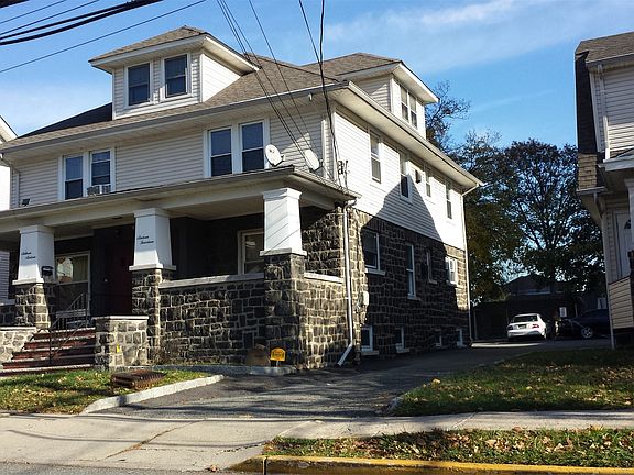 2nd image of 1614 Parker Ave