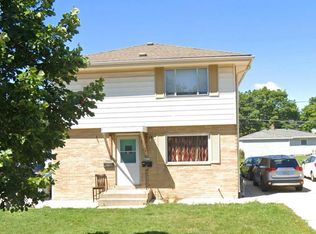 4955 S 14th St #4957, Milwaukee, WI 53221