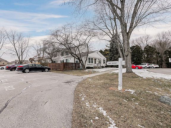 3rd image of 33502 Bayview Dr