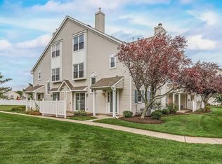 501 Oliphant Ln #501, Mount Laurel, NJ 08054