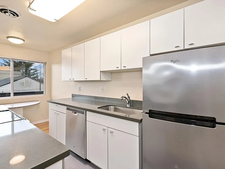 3411 14th Ave W #4 — Photo 7