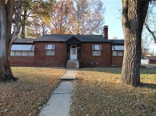641 Pershing St, East Saint Louis, IL 62203