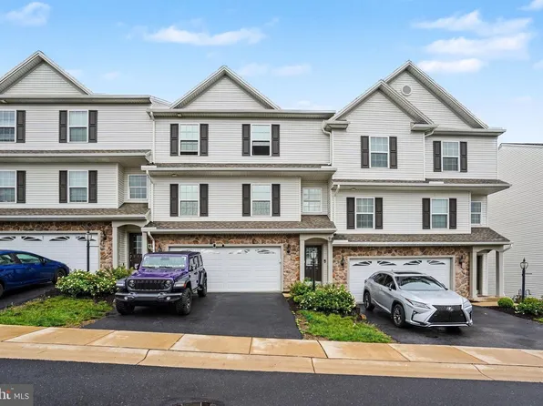 2318 Bartlett Rd, Harrisburg, PA 17110