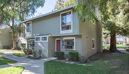 6125 Thornton Ave #B Photo 1 6125 Thornton Ave #B Photo 1