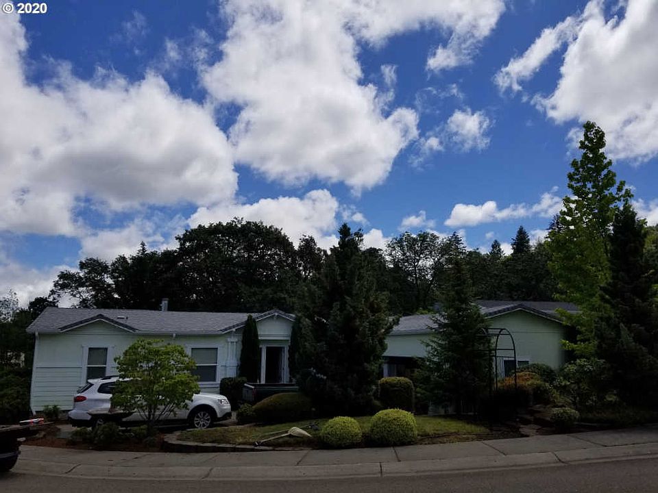 1st image of 134 Wild Creek Way
