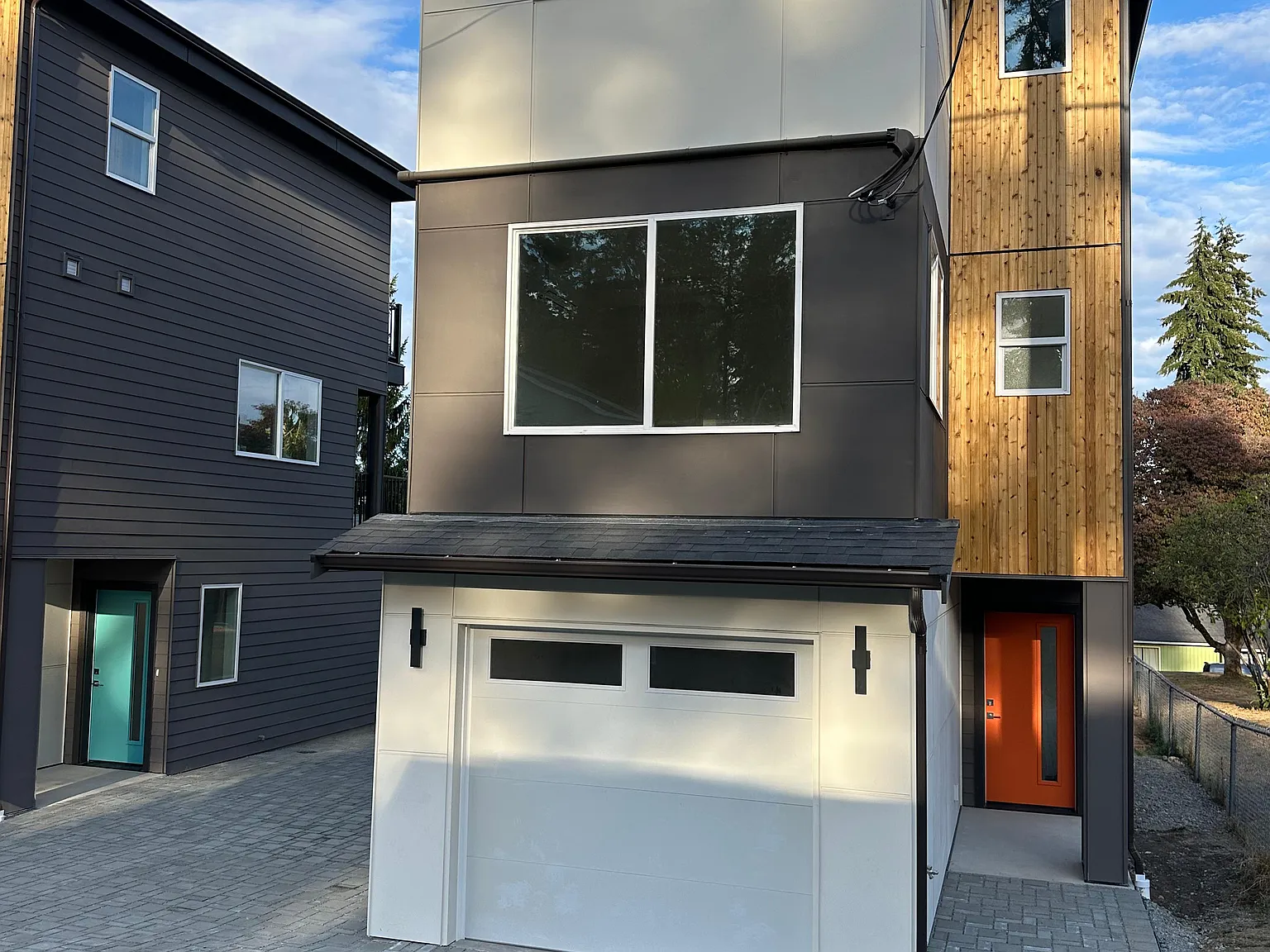 3 bed, 3.5 bath, 1000 sqft, $2,890 — Photo 3