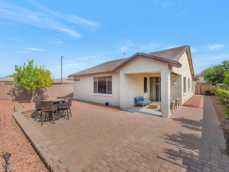 3315 E Merlot St — Photo 20